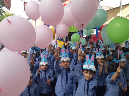 روز جهانی کودک پیش دبستانی غیردولتی پسرانه خرد داراب